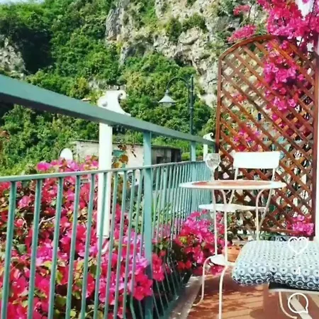 Intera Grace Con Vista Mare E Jacuzzi 빌라