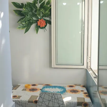 Intera Ad Con Vista Mare E Jacuzzi 아말피