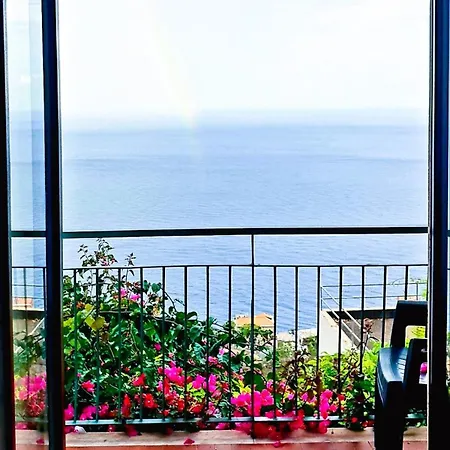 Intera Ad Con Vista Mare E Jacuzzi 아말피